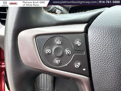 Used 2024 GMC Terrain AT4 image 24