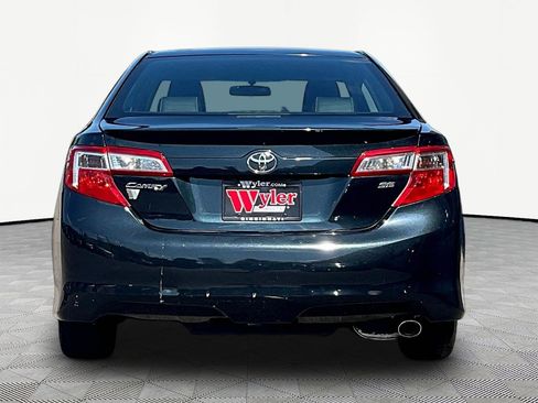 Used 2013 Toyota Camry SE FWD image 5
