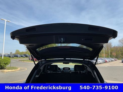 Used 2020 Volvo XC90 T6 Momentum w/ Protection Package Premier image 9