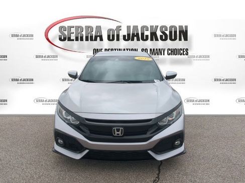Used 2019 Honda Civic Sport image 3