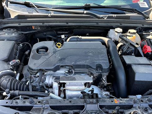 Used 2024 Chevrolet Malibu LT FWD image 30