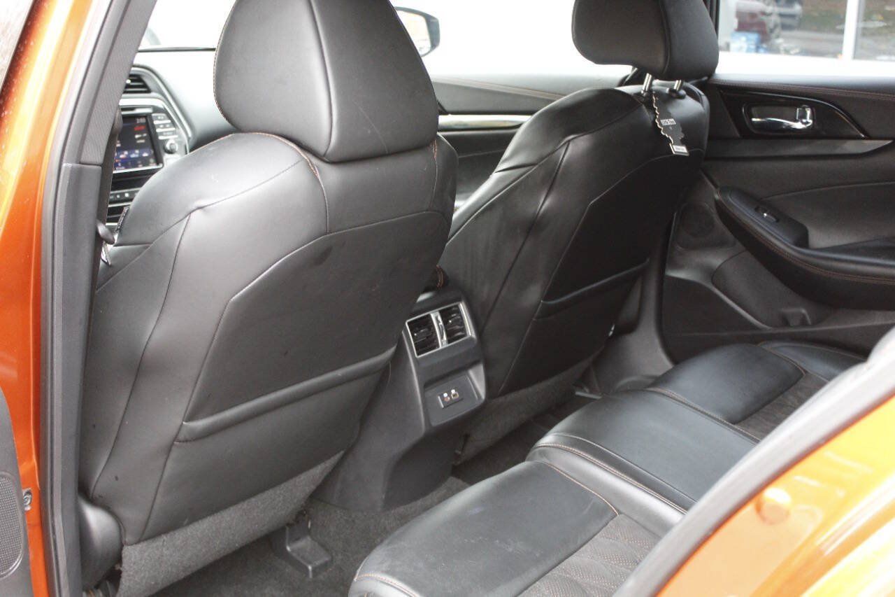 Used 2019 Nissan Maxima SR w/ Premium Package FWD image 33