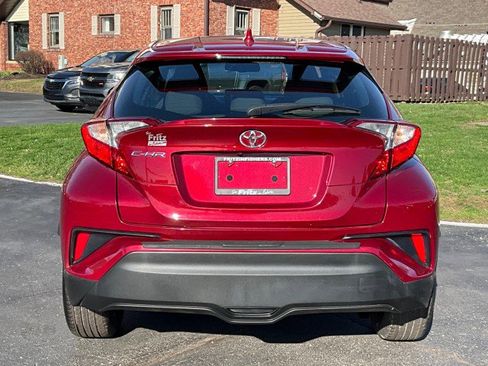 Used 2019 Toyota C-HR LE image 6