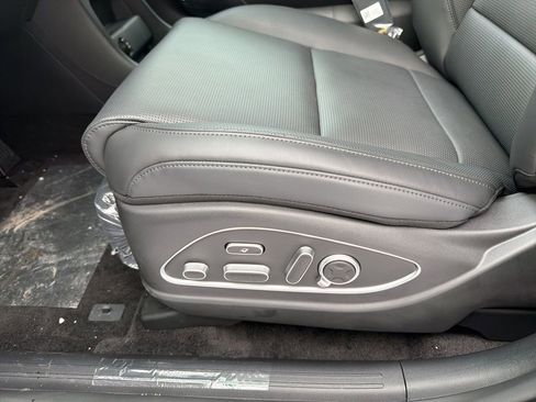 New 2026 Hyundai Palisade Calligraphy AWD/4WD image 18