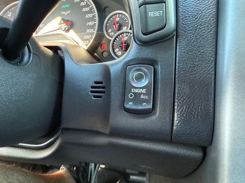 Used 2007 Chevrolet Corvette Coupe image 22