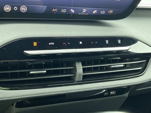 New 2026 Buick Enclave Sport Touring w/ Power Package image 23