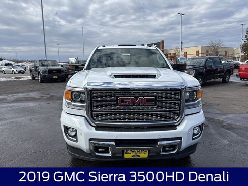 Used 2019 GMC Sierra 3500 Denali w/ Duramax Plus Package AWD/4WD image 4