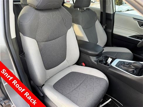 Used 2020 Toyota RAV4 XLE image 11