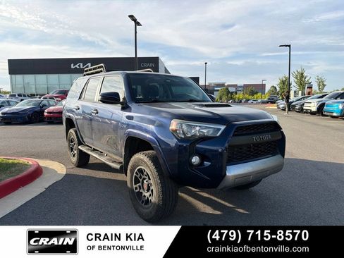 Used 2019 Toyota 4Runner TRD Off-Road AWD/4WD image 1