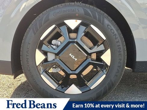 New 2026 Kia Carnival EX image 5