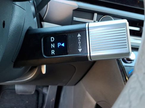 Certified 2024 Hyundai Santa Fe SEL image 11