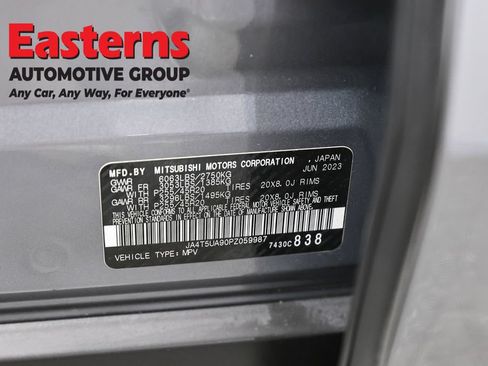 Used 2023 Mitsubishi Outlander SE AWD/4WD image 36