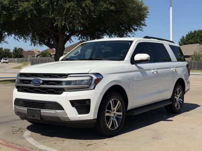 Used 2024 Ford Expedition XLT