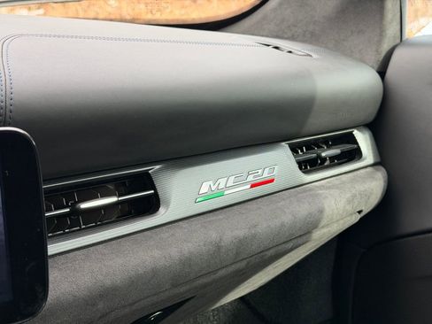 Used 2023 Maserati MC20 image 24