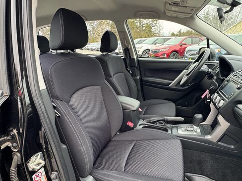 Used 2018 Subaru Forester 2.5i w/ Alloy Wheel Package image 15