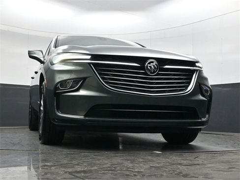 Used 2022 Buick Enclave Essence w/ Trailering Package, 5000 lbs. image 31