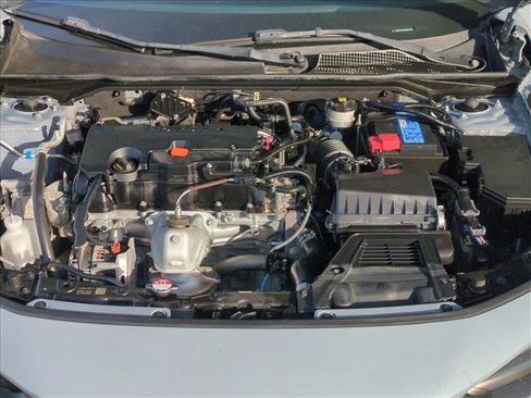 Used 2022 Honda Civic Sport image 21