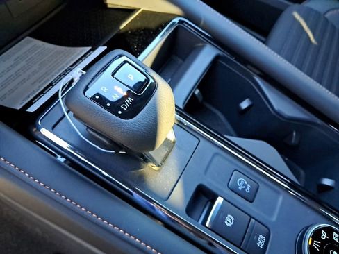 New 2025 Nissan Pathfinder Rock Creek image 25