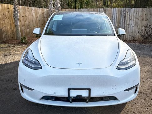 Used 2021 Tesla Model Y Long Range image 19