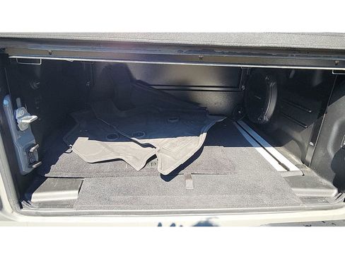 Used 2022 Jeep Wrangler Unlimited Rubicon 4xe w/ Steel Bumper Group image 16