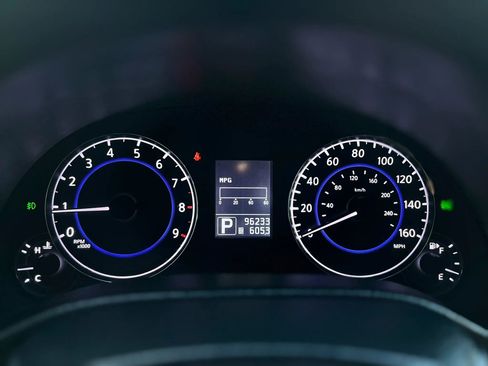 Used 2012 INFINITI G25 Journey image 18