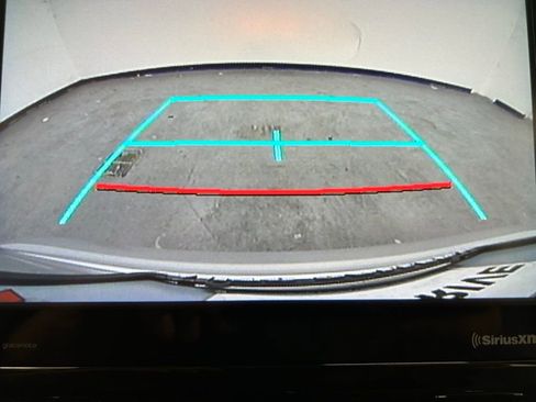 Used 2022 Toyota Corolla SE image 18