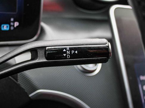 Used 2023 Mercedes-Benz C 300 Sedan image 17