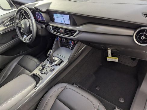 Used 2024 Alfa Romeo Stelvio Ti image 36