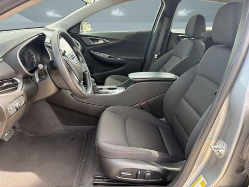 Used 2024 Chevrolet Malibu LT FWD image 5