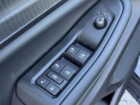 New 2025 Jeep Grand Cherokee L Altitude image 28