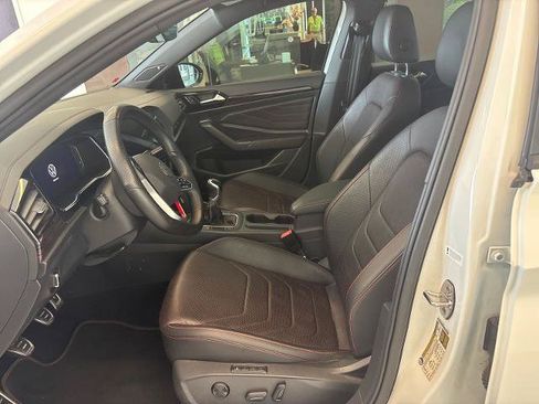 Used 2023 Volkswagen Jetta GLI Autobahn FWD image 12