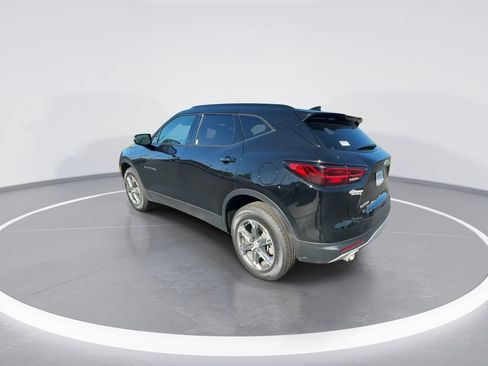 Used 2024 Chevrolet Blazer LT FWD image 6