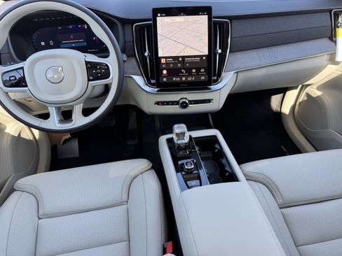 New 2026 Volvo XC90 B6 Ultra w/ Protection Package AWD/4WD image 16