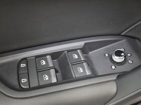 Used 2024 Audi Q5 2.0T Premium Plus image 47