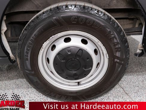 Used 2019 Ford Transit 150 130 Low Roof RWD image 8