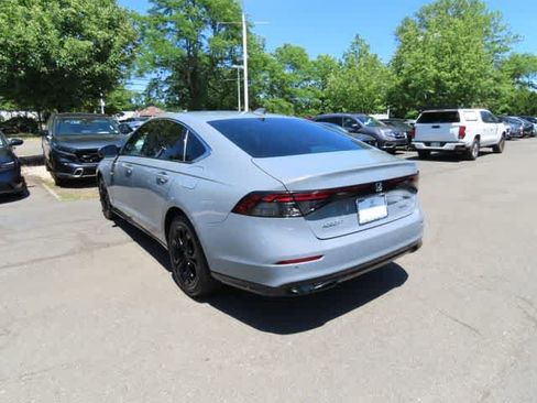 Used 2025 Honda Accord EX-L image 4