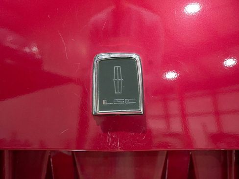 Used 1990 Lincoln Mark VII LSC RWD image 26