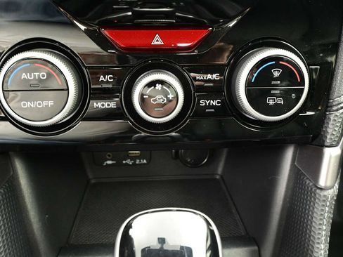 Used 2023 Subaru Forester Limited AWD/4WD image 25