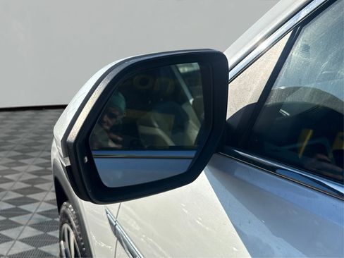 Used 2022 Volkswagen Atlas Cross Sport SEL Premium R-Line image 23