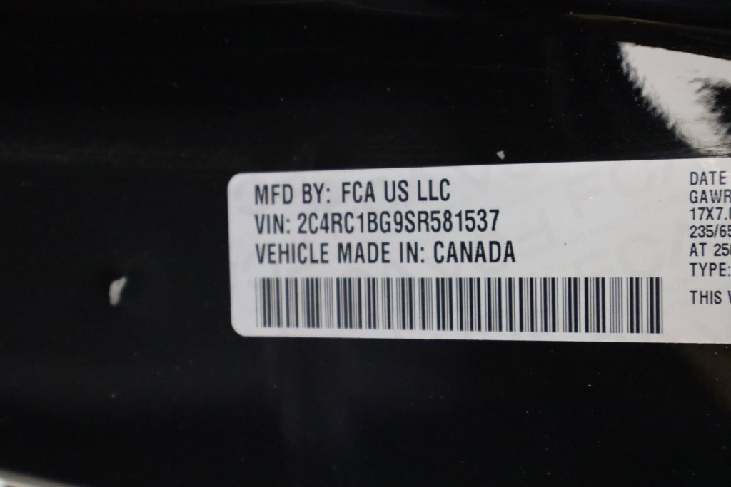 Used 2025 Chrysler Pacifica Select FWD image 42