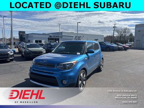 Used 2017 Kia Soul + w/ Designer's Package image 2