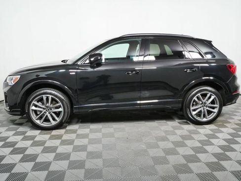 Used 2023 Audi Q3 2.0T Premium w/ Black Optic Sport Package AWD/4WD image 14