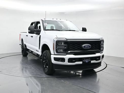 New 2026 Ford F250 XL w/ STX Appearance Package AWD/4WD image 5
