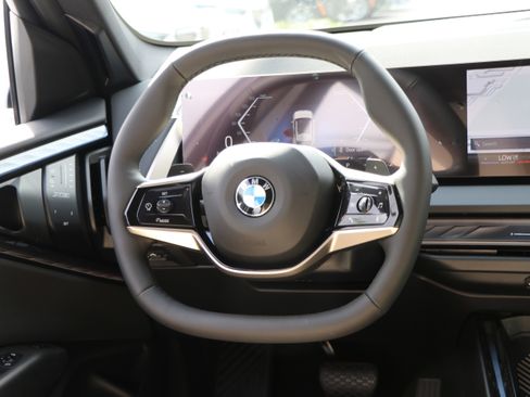 Used 2025 BMW X3 xDrive30 w/ Convenience Package AWD/4WD image 29