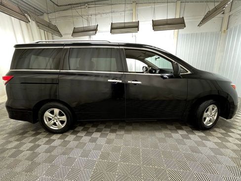 Used 2016 Nissan Quest SV w/ Leather Package FWD image 19