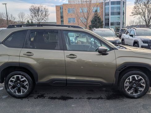 New 2026 Subaru Forester Premium image 2