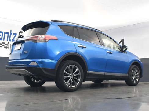 Used 2018 Toyota RAV4 Limited w/ Advanced Technology Package AWD/4WD image 21