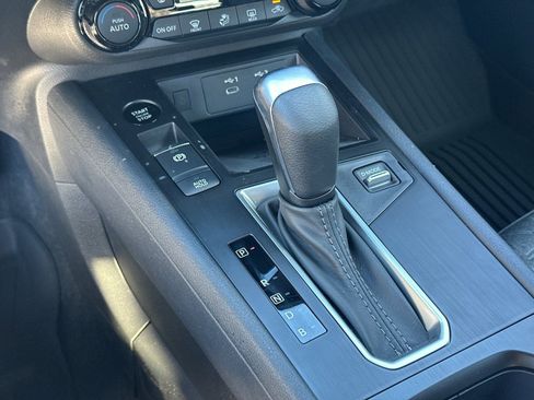 New 2026 Nissan Kicks SV w/ SV Premium Package image 30