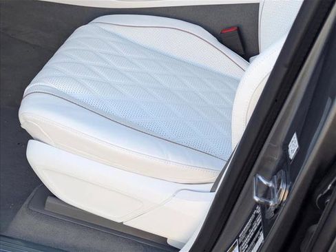 New 2026 Mercedes-Benz Maybach GLS 600 Maybach GLS 600 image 4