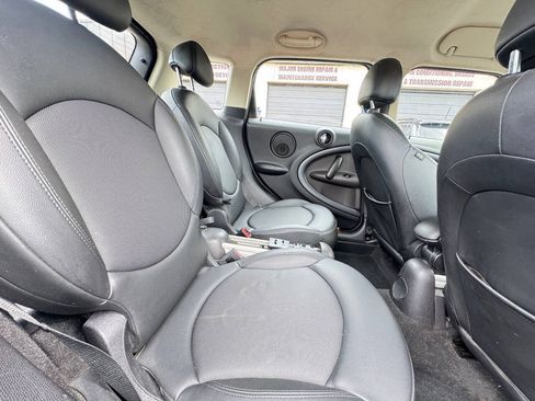 Used 2012 MINI Cooper Countryman S FWD image 11